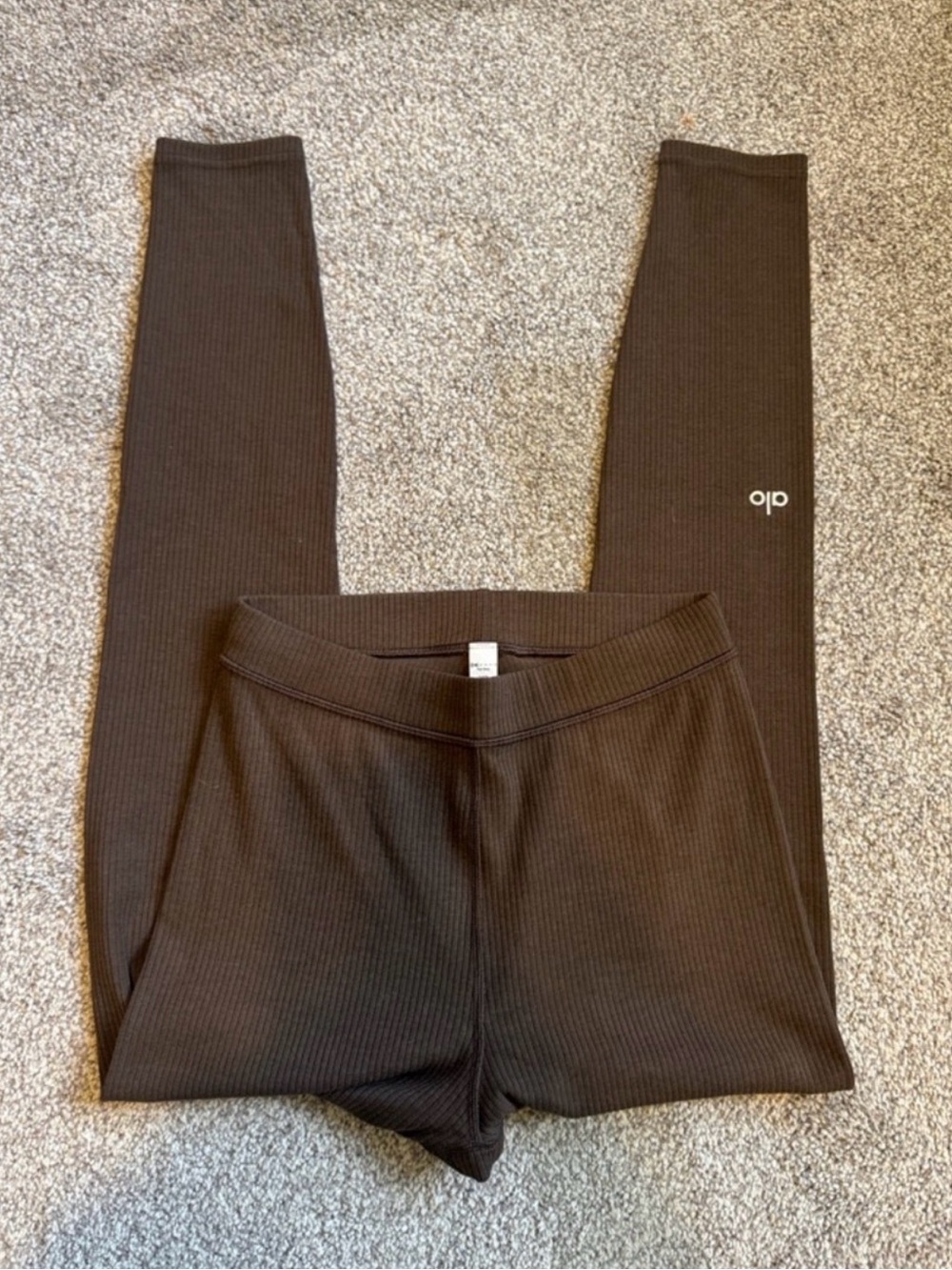 Alo Ribbed Brown Legging